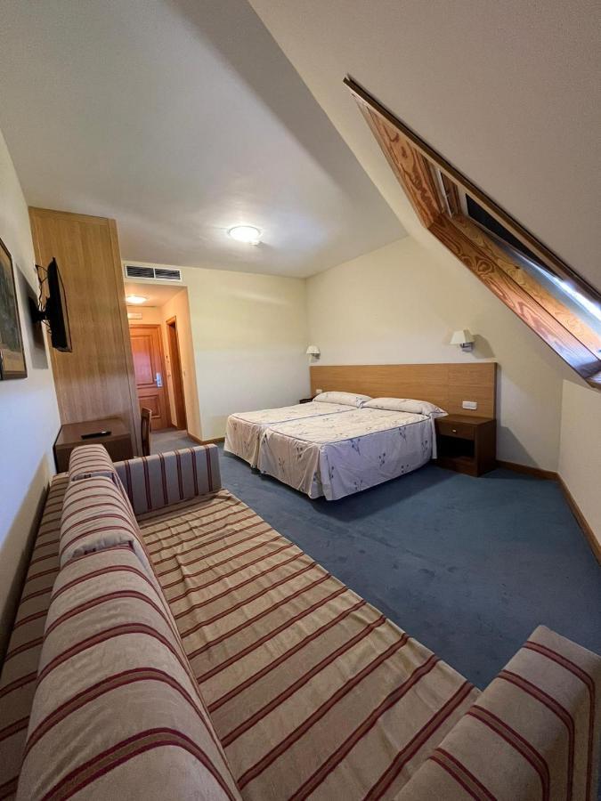 או גרובה Hotel Agrelo מראה חיצוני תמונה